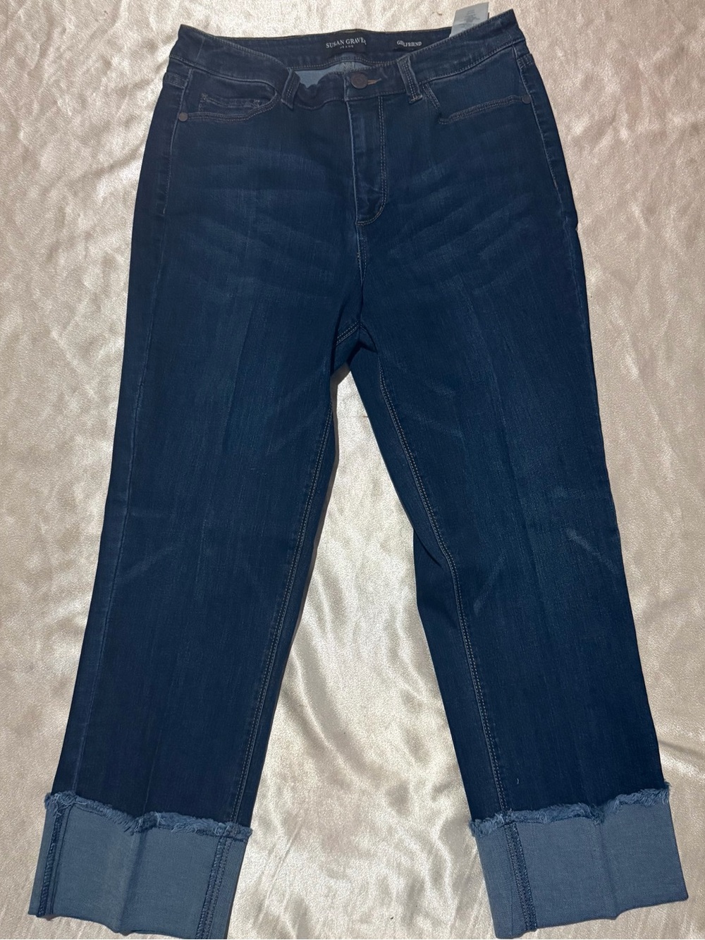 Susan Graver Regular Stretch Denim Girlfriend Jean with Cuff Size 6 A517767